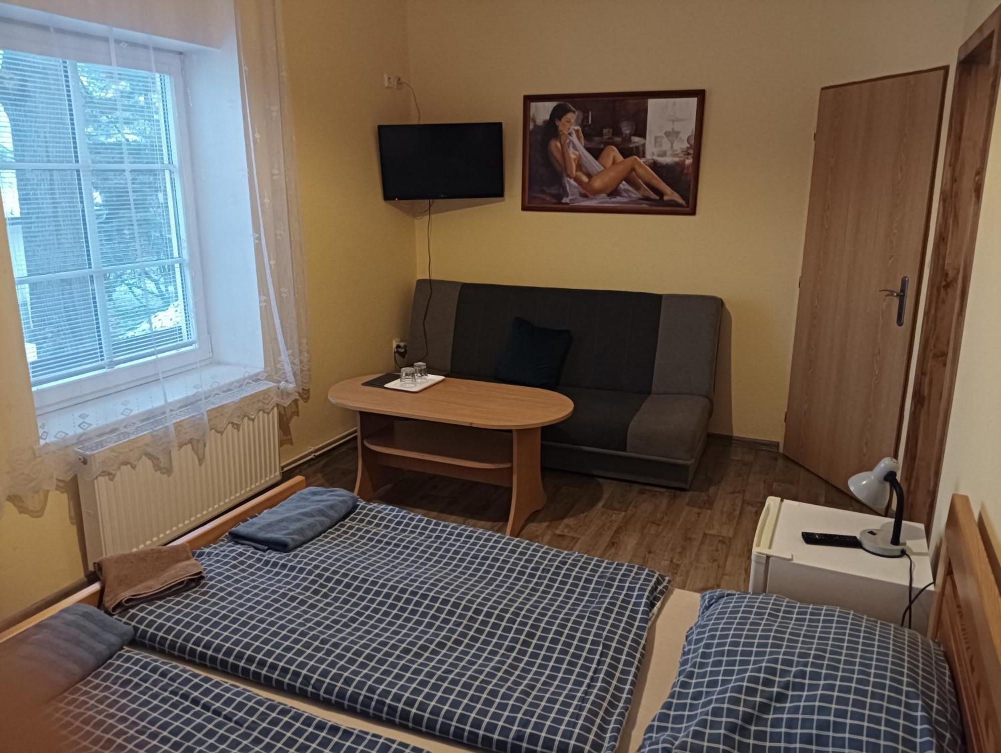 Hostinec Peterka Šumperk Buitenkant foto