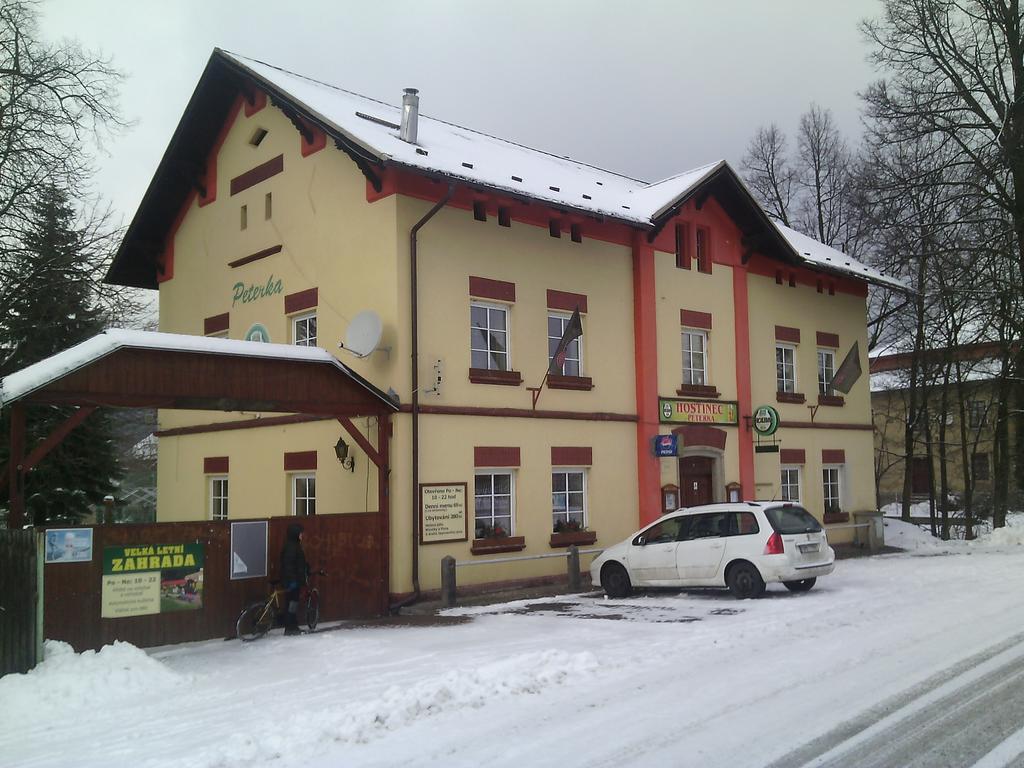 Hostinec Peterka Šumperk Buitenkant foto