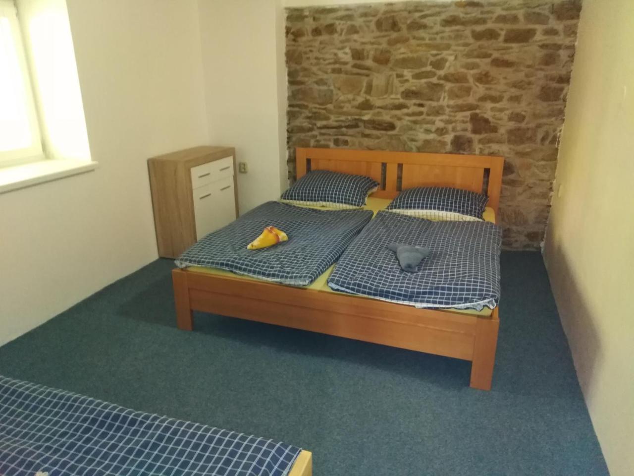 Hostinec Peterka Šumperk Buitenkant foto